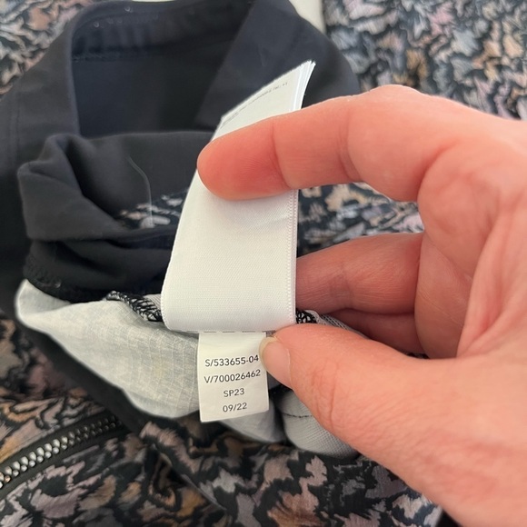 Athleta Trekkie North Size 2 Kinetic Abstract Black Pants - Picture 5 of 11